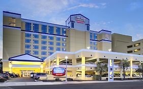 Fairfield Inn & Suites By Marriott Virginia Beach Oceanfront